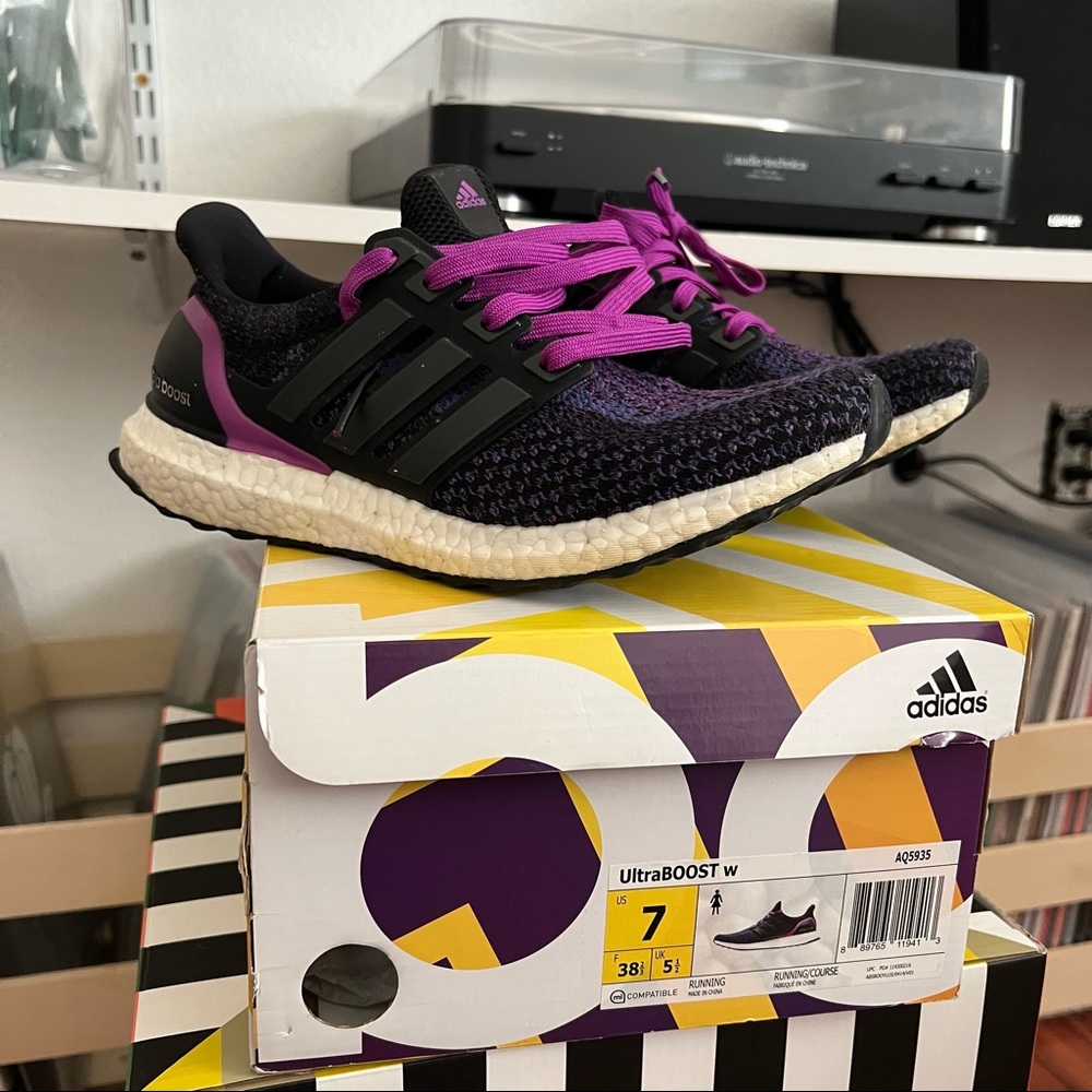 Adidas Ultraboost 2.0 Shock Purple View 2